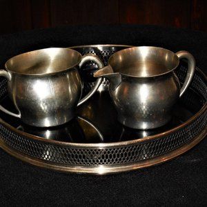 Woodbury Pewterers Pewter Cream and Sugar Set of 2